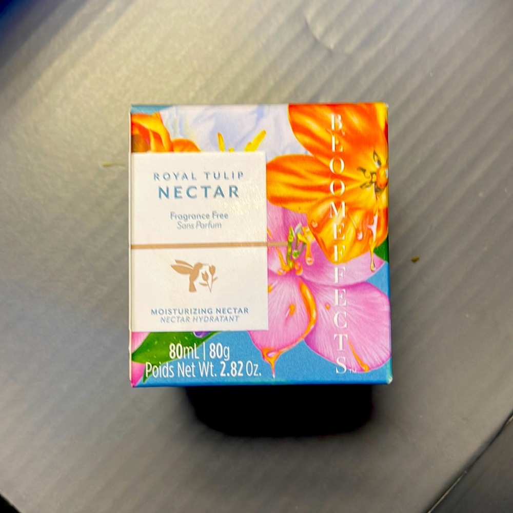 Royal Tulip Nectar Moisturizing Nectar Cream